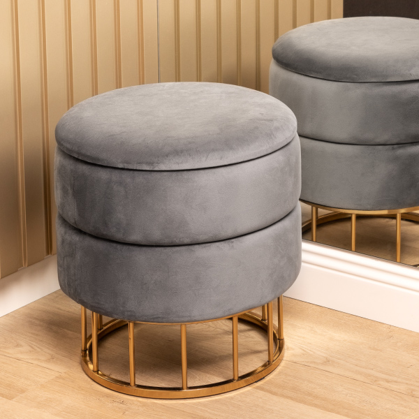 gray-pouf-in-corner-of-modern-hallway-2023-11-27-05-00-28-utcll